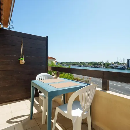 Entre Et Pinèdes - Appt Avec Balcon Vue